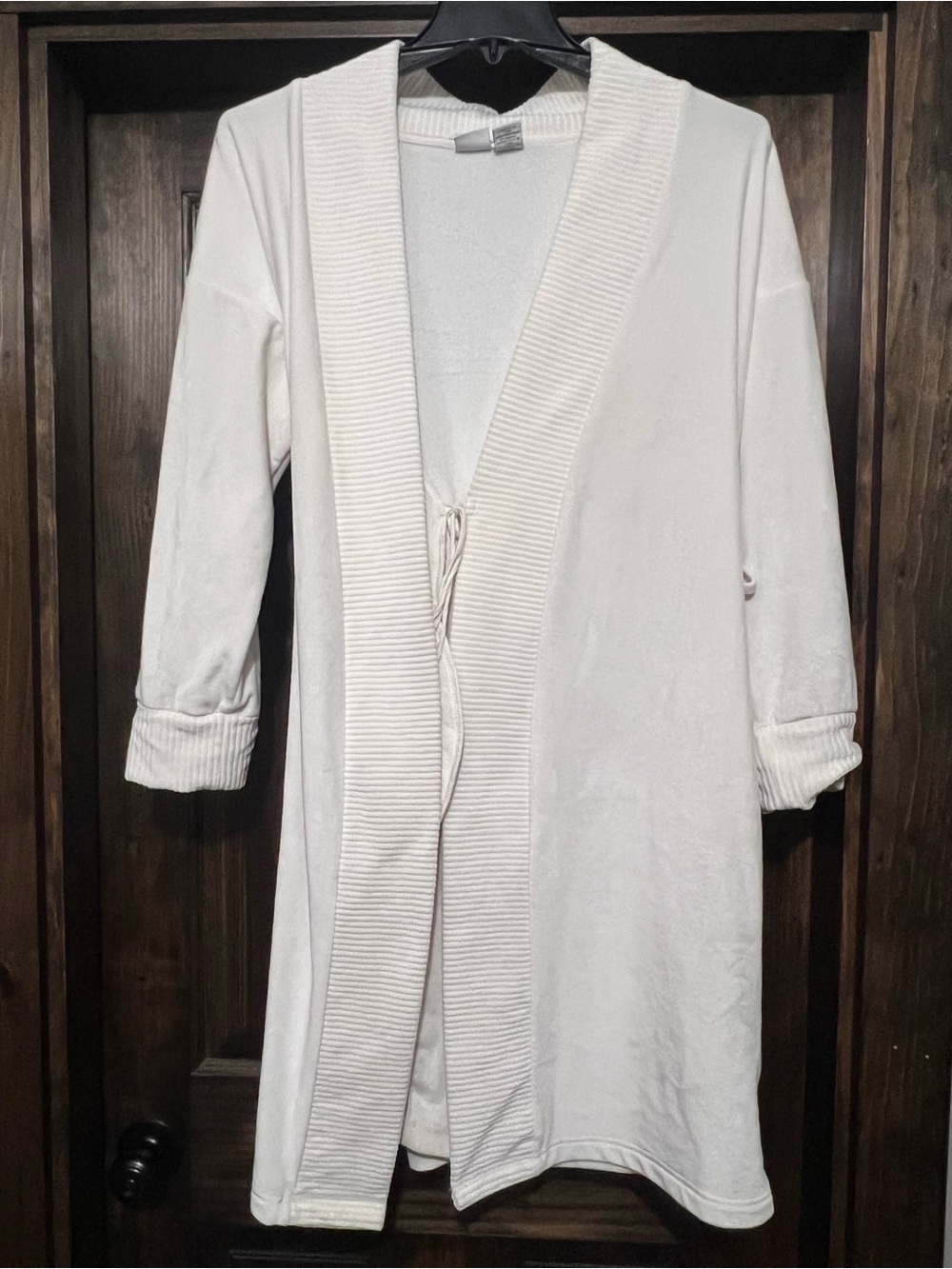 cupcakes & cashmere Cream Open-Front Plush Robe Cardigan small
